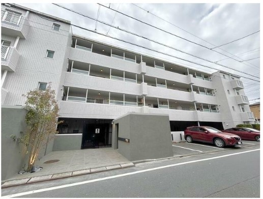 RESTA目黒の外観