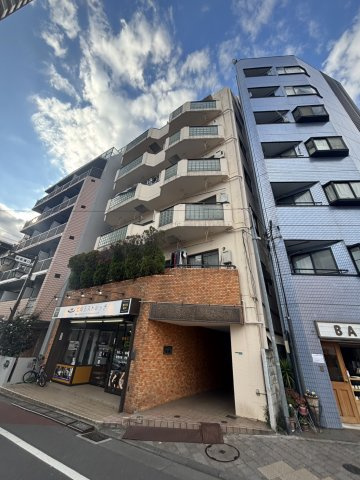 エクレール巣鴨の外観