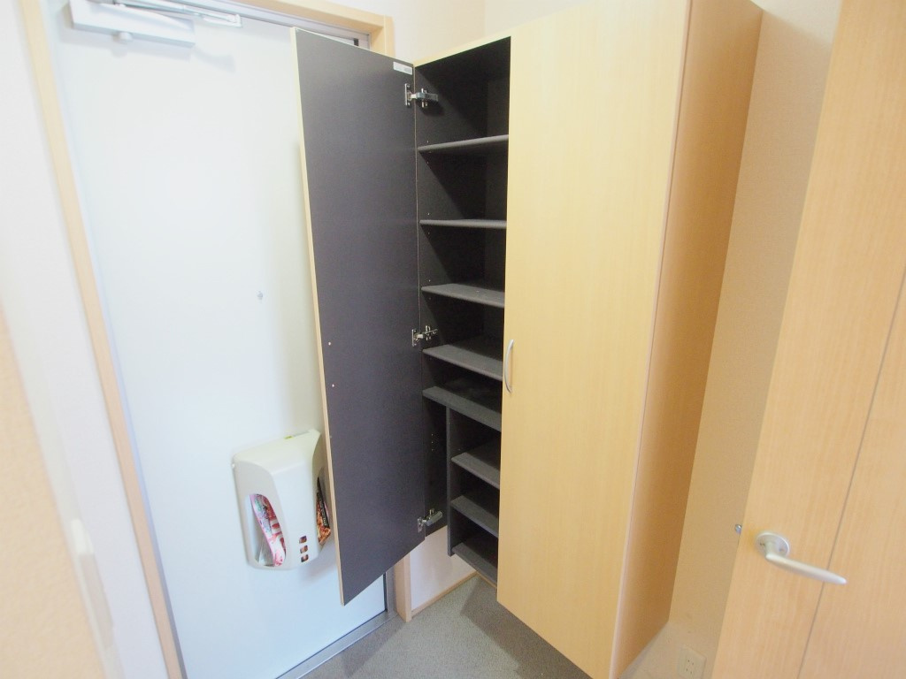 ヴィラコートの玄関