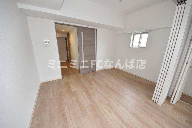 エスリード靭公園