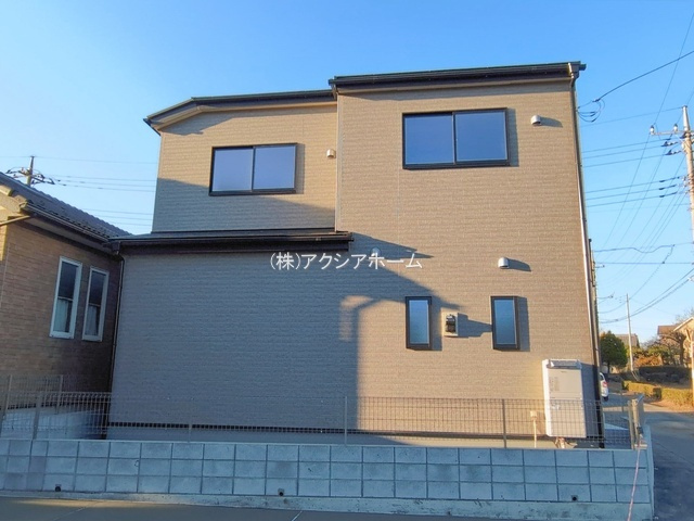 所沢市北野2丁目・全2棟　新築一戸建　1号棟　～角地～の外観