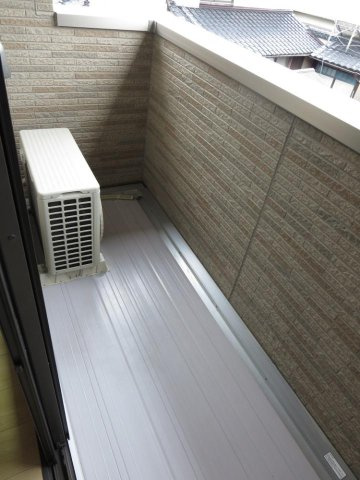 テラ・クオーレＢのバルコニー|バルコニーからの眺めを楽しみながら食事をしませんか