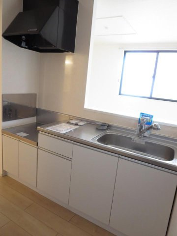 テラ・クオーレＢのキッチン|きれいなキッチンです