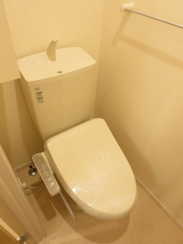 テラ・クオーレＢのトイレ|清潔感のあるトイレです