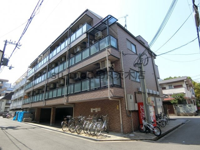 末広14番館の外観