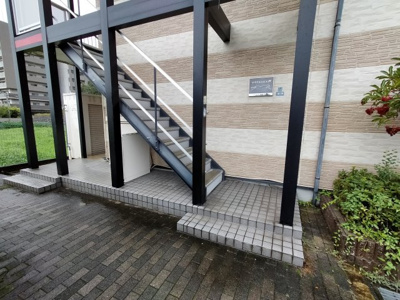 【エントランス】 | レオパレスヴィルドミール