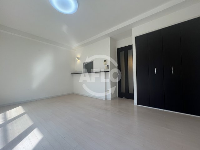 コートビレッジIIの居間・リビング|コートビレッジⅡ　リビング