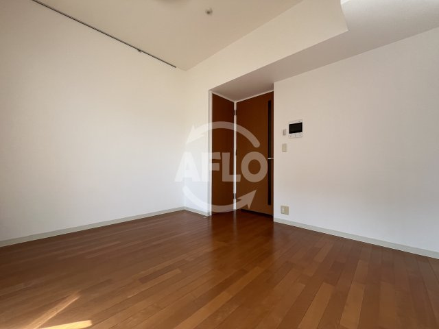 ドゥーエ江坂スリーの居間・リビング|ドゥーエ江坂Ⅲ　リビング