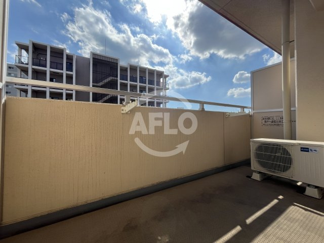 ドゥーエ江坂スリーのバルコニー|ドゥーエ江坂Ⅲ　バルコニー