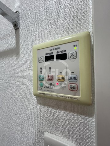 ドゥーエ江坂スリーの設備|ドゥーエ江坂Ⅲ　浴室乾燥機