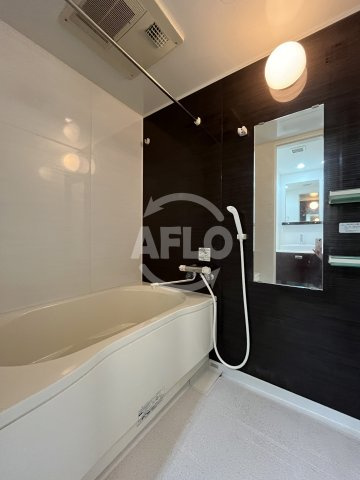 ドゥーエ江坂スリーの浴室|ドゥーエ江坂Ⅲ　浴室