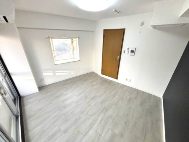 クラリティ王子の居間・リビング