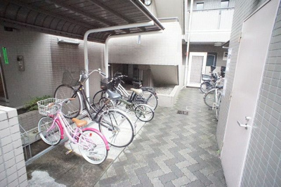 【駐車場】 | ベルタス舟渡