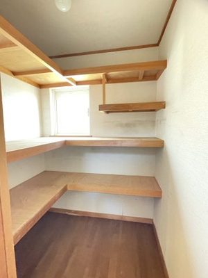 【収納】 | 港町1丁目貸家