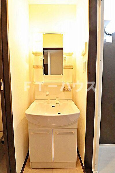 センチュリーヒルズの洗面所|同マンション別部屋参考写真