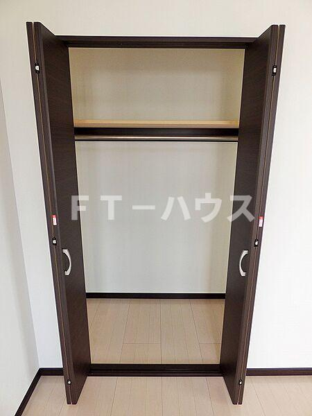 センチュリーヒルズの収納|オートロック完備