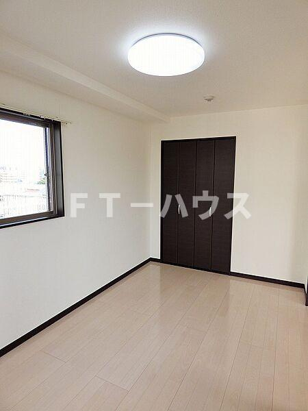 センチュリーヒルズの居間・リビング|同マンション別部屋参考写真