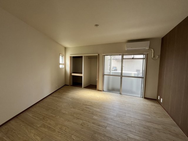 ウィン・グランデ国分【キャッシュバック対象物件】の居間・リビング|ゆったり過ごせるリビングです