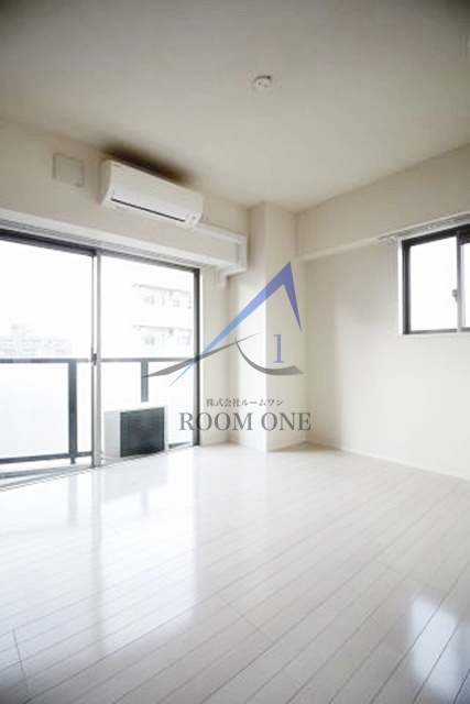 Ｗ７２３の居間・リビング|洋室のお部屋です。