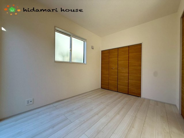 上尾市原市(universal edition)　新築平屋戸建　ブルーミング01の洋室|洋室　4.8帖