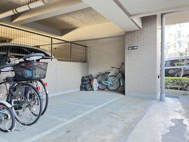 コスモ田端シティフォルムの駐車場|ドキドキの新生活も、安心してスタート。ぴったりの住まいを見つけませんか？クランディアが一緒に住まい選びをサポートします‼　まずは、お気軽にお問合せください　＃クランディア