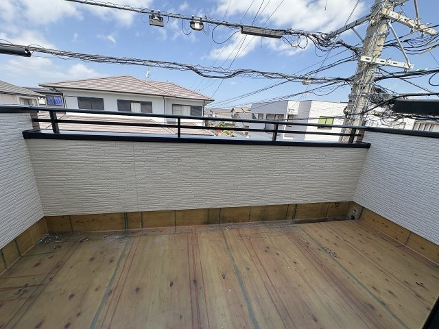 【バルコニー】 | 福岡市南区弥永2丁目3期　1号棟（全2棟）【仲介手数料無料・0円】 | 現地写真。