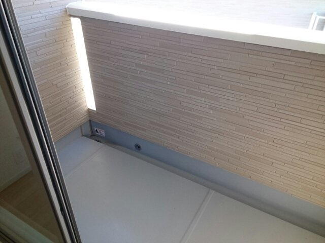 ティーア・ブルグⅠのバルコニー|バルコニーからの眺めを楽しみながら食事をしませんか