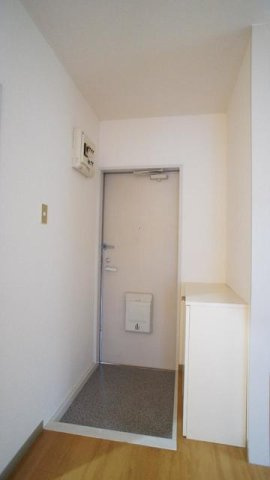 サンアームヒロの玄関|シンプルで使いやすい玄関です