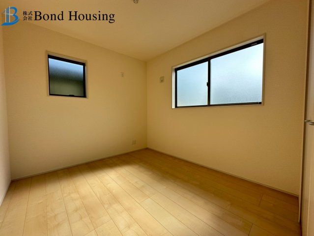 山陽「林崎松江海岸」駅徒歩8分　貴崎4丁目　全2棟　2号棟の洋室