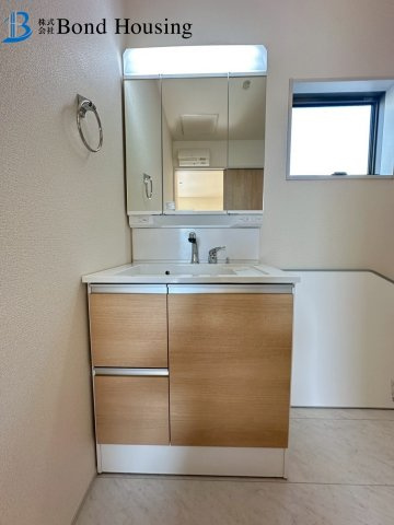 山陽「林崎松江海岸」駅徒歩8分　貴崎4丁目　全2棟　2号棟の独立洗面台