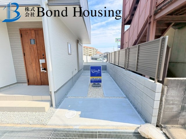 山陽「林崎松江海岸」駅徒歩8分　貴崎4丁目　全2棟　2号棟のバルコニー