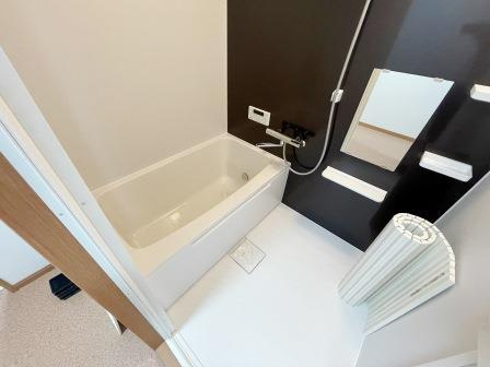 さいたま市南区南浦和３丁目のアパートの浴室|きれいなお風呂です