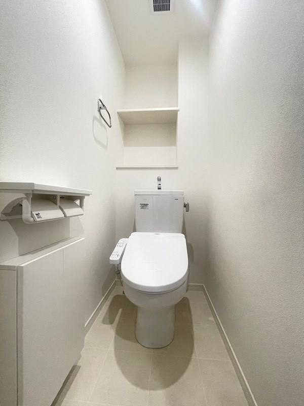 LIBTH博多駅南WESTのトイレ