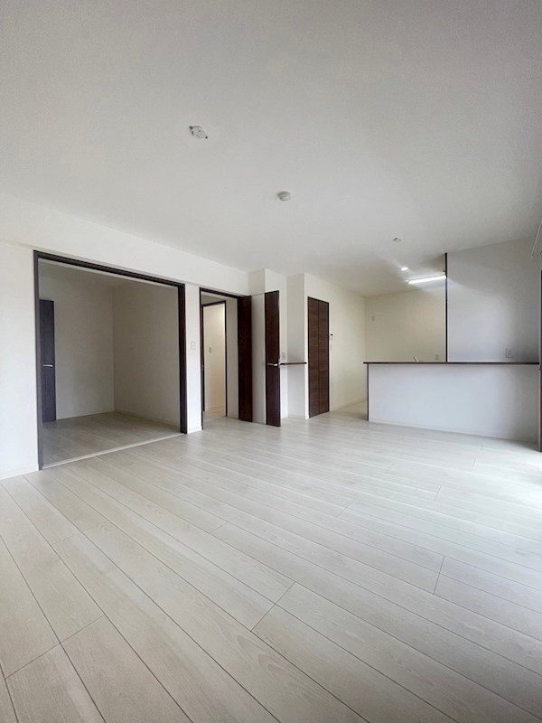 LIBTH博多駅南WESTの居間・リビング