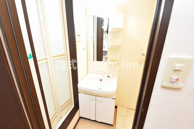 【独立洗面台】 | リバーサイド 東久宝寺 八番館