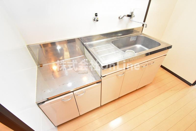 【キッチン】 | リバーサイド 東久宝寺 八番館