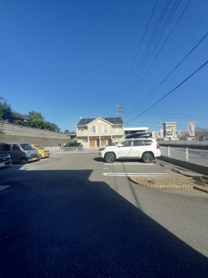 【駐車場】 | アルバ　Ⅰ