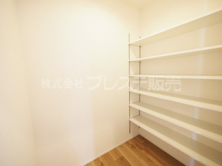 【収納】 | 大和郡山市永慶寺町の新築一戸建 全５区画 | 現地写真（４号地２階納戸）