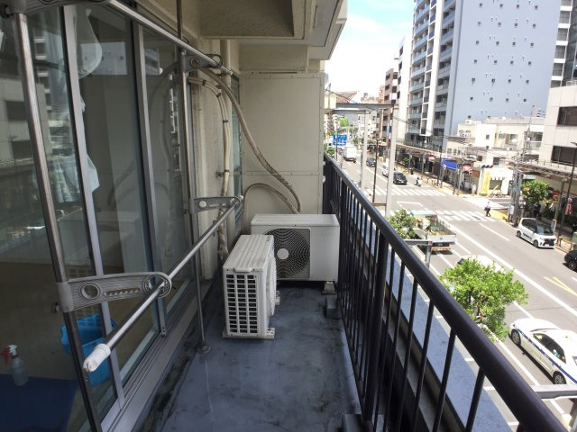 ライオンズマンション亀戸のバルコニー