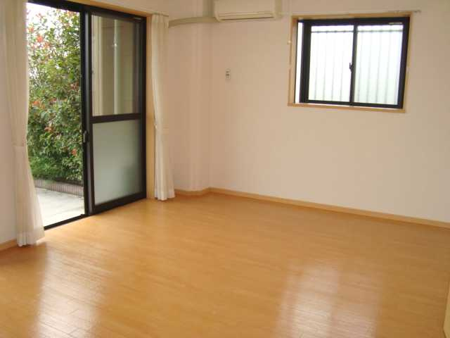 リバーサイドコスモスⅠの居間・リビング|リビング