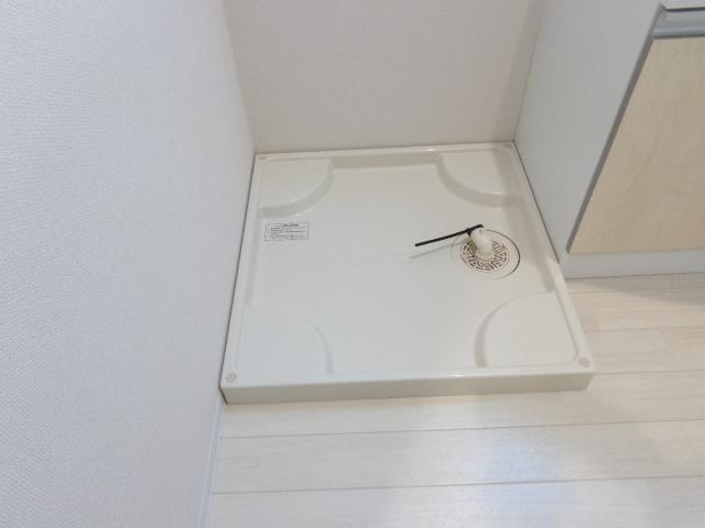 ラフォーレ千草のその他|洗濯機置場