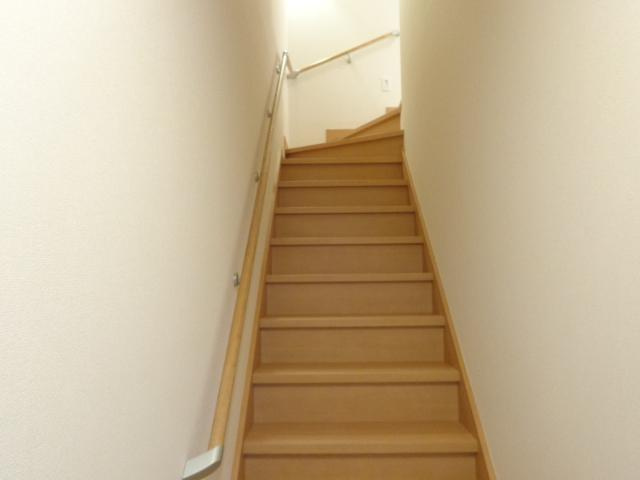 ラフォーレ千草のその他|階段