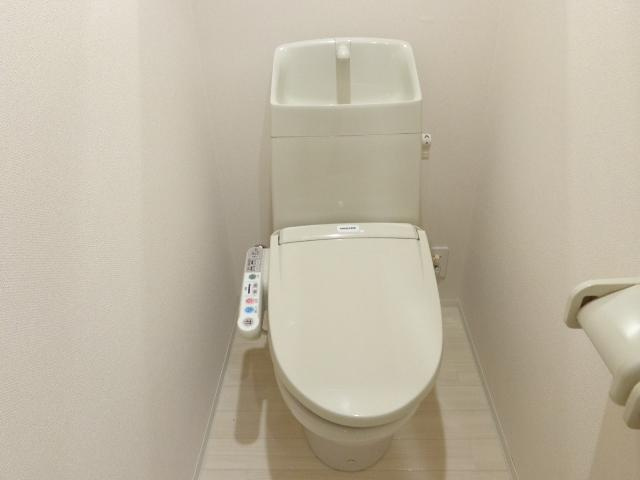 ラフォーレ千草のトイレ|シャワー付トイレ