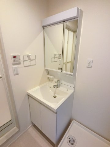 【独立洗面台】