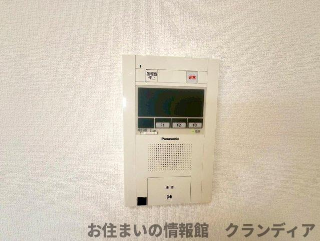 ヴィルメゾン葛西の防犯設備|ドキドキの新生活も、安心してスタート。ぴったりの住まいを見つけませんか？クランディアが一緒に住まい選びをサポートします‼　まずは、お気軽にお問合せください　＃クランディア