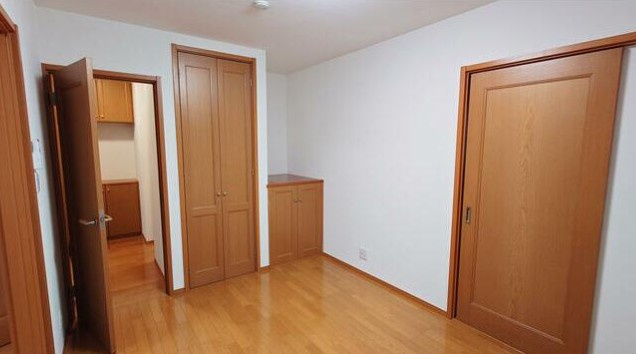 小谷津邸の寝室