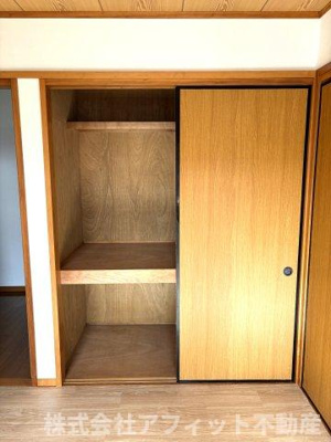 【収納】 | コーポ清水Ⅱ | 押入れ