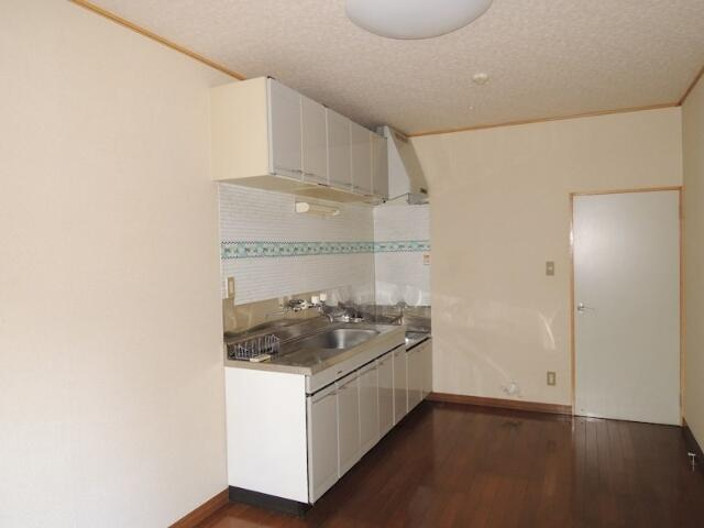 川崎市多摩区菅城下のテラスのキッチン