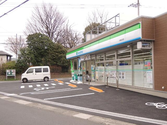 川崎市多摩区菅城下のテラスの周辺