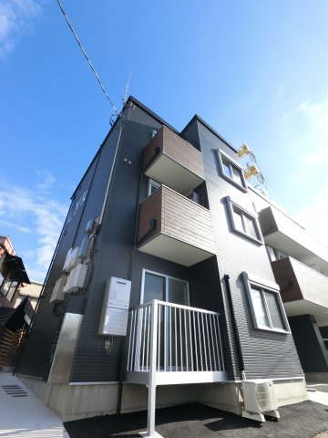 Lyk都町A棟の外観